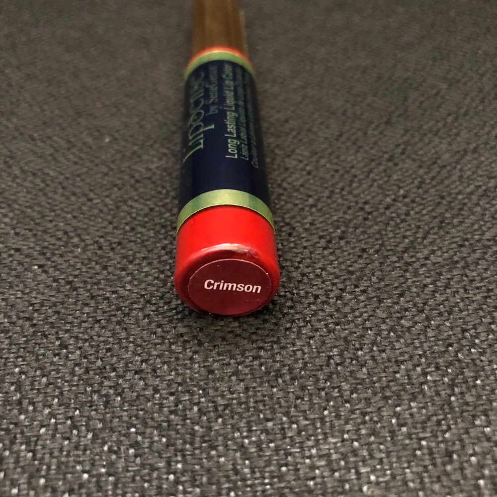 Crimson Lipsense